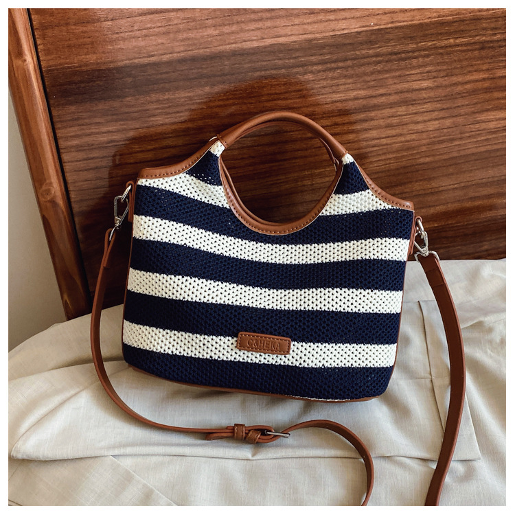 Korean style laid-back and relaxed tote bag 2025 new summer versatile woven and pieced large-capacity single-shoulder bag undefined
