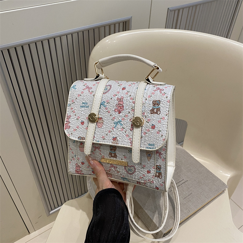 Diseño encantador de la chica Yangqi2025 mochila de hombro de la personalidad femenina nueva mochila de clase simple