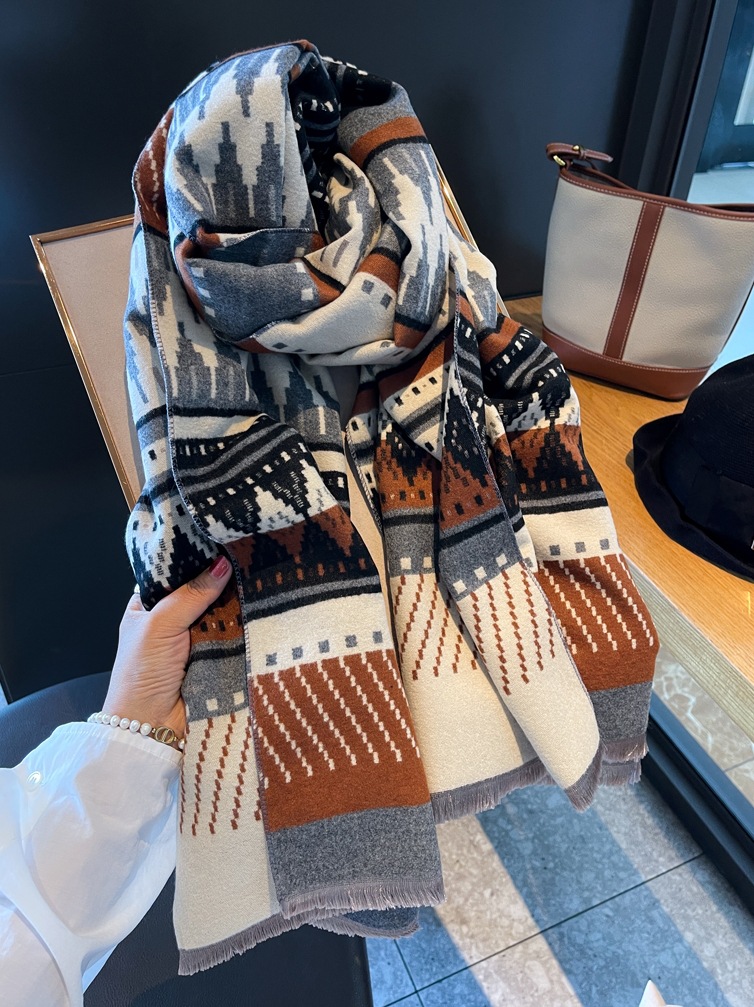 Wunderschöner Maillard-Farbdiamant-Herbst-Winter-I-Mitation-Kaschmirschal für Frauen, dicker und warmer großer Schal,_voghion.com