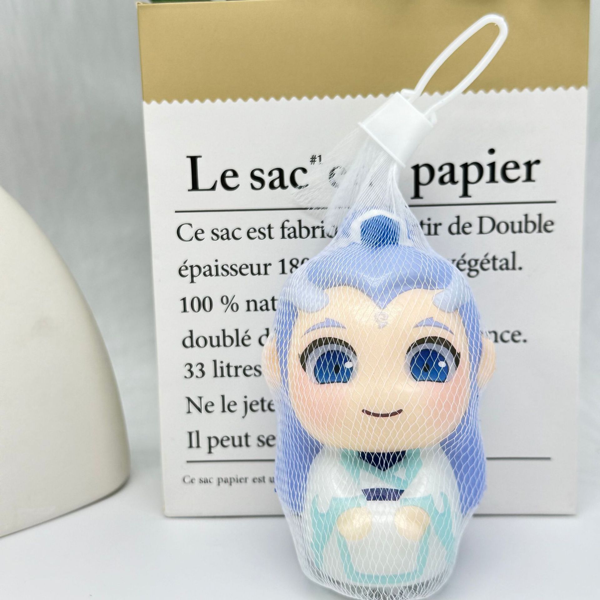 Varios juguetes famosos en internet, juguetes blandos de Nezha, figuras de rebote lento, muñecas Ao Bing, artículos para aliviar el estrés, venta al por mayor para puestos.