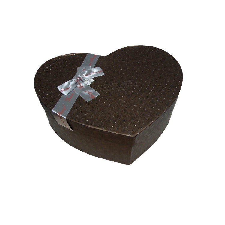 供应浪漫多款颜色心形盒 节日礼品包装盒 精美特种纸包装盒烫金