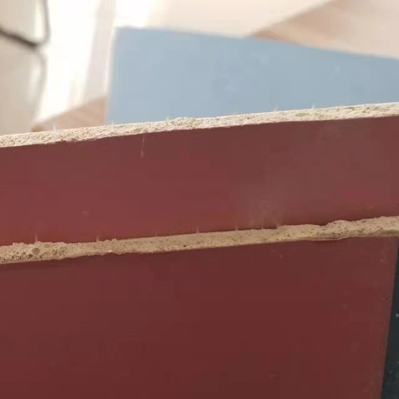 Placa de yeso reforzada de malla techo de ingeniería doméstica techo resistente al fuego a prueba de humedad pared de partición de papel tablero de yeso