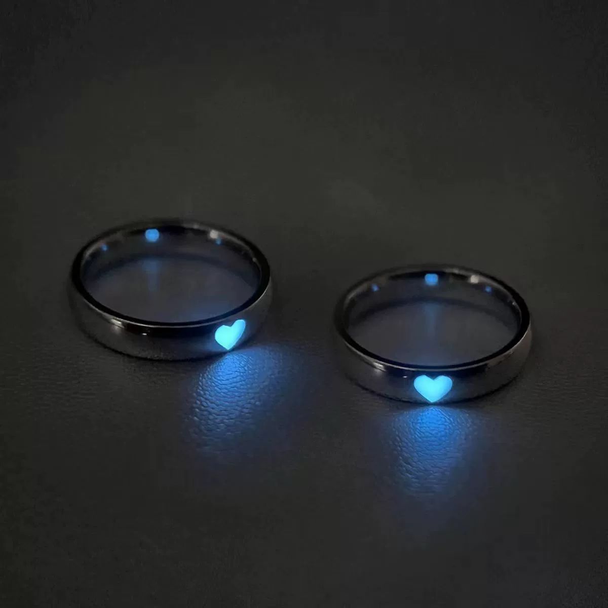 Светящийся регулируемый парный кольцо (elemexsu) — пара с LED сердцем, универсально регулируемое