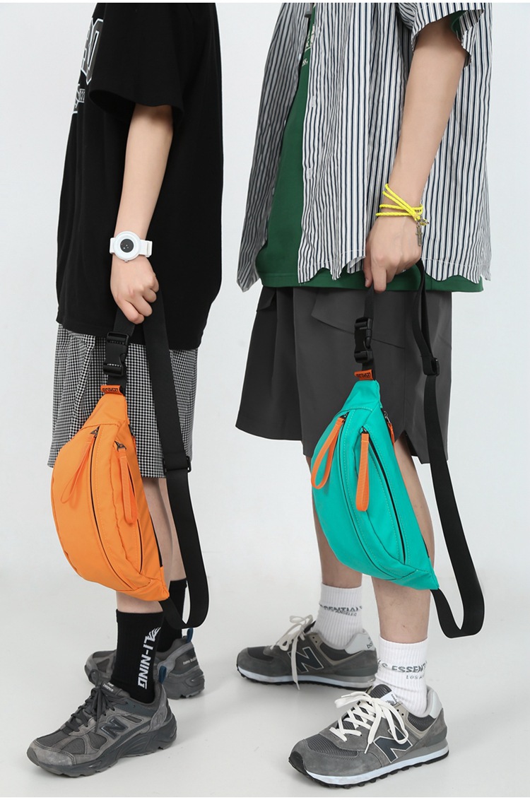 Unisex Basic Solid Color Nylon Waist Bags display picture 4