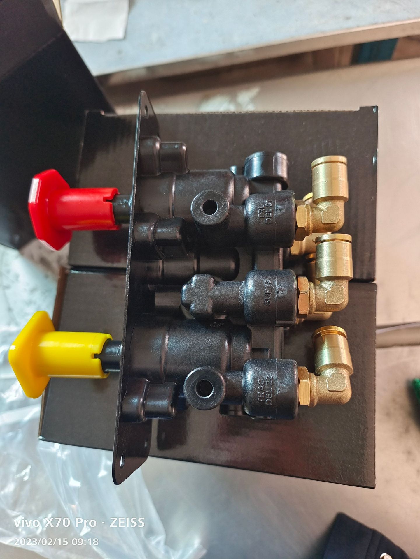 Válvula de control MV3(5018303 y 801360)