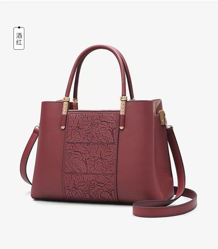 高级感真皮女包新款刺绣国风中年女包妈妈款大容量手提斜挎包
