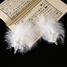 羽毛头饰毛绒发夹氛围感超仙秋冬侧边夹白色古风汉服发饰拍照配饰