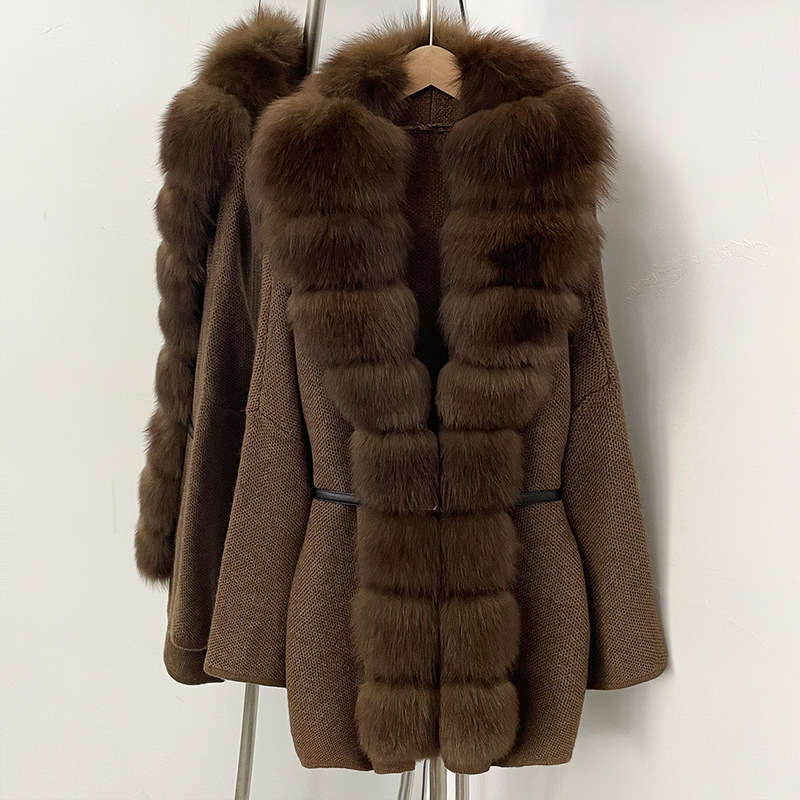 New Style Ultra-Long Fox Fur Collar Knit Sweater Coat with Lace-Up Waist, Elegant Commuter Style, Light Luxury Knit Coat New Style Ultra-Long Fox Fur Collar Knit Sweater Coat with Lace-Up Waist, Elegant Commuter Style, Light Luxury Knit Coat