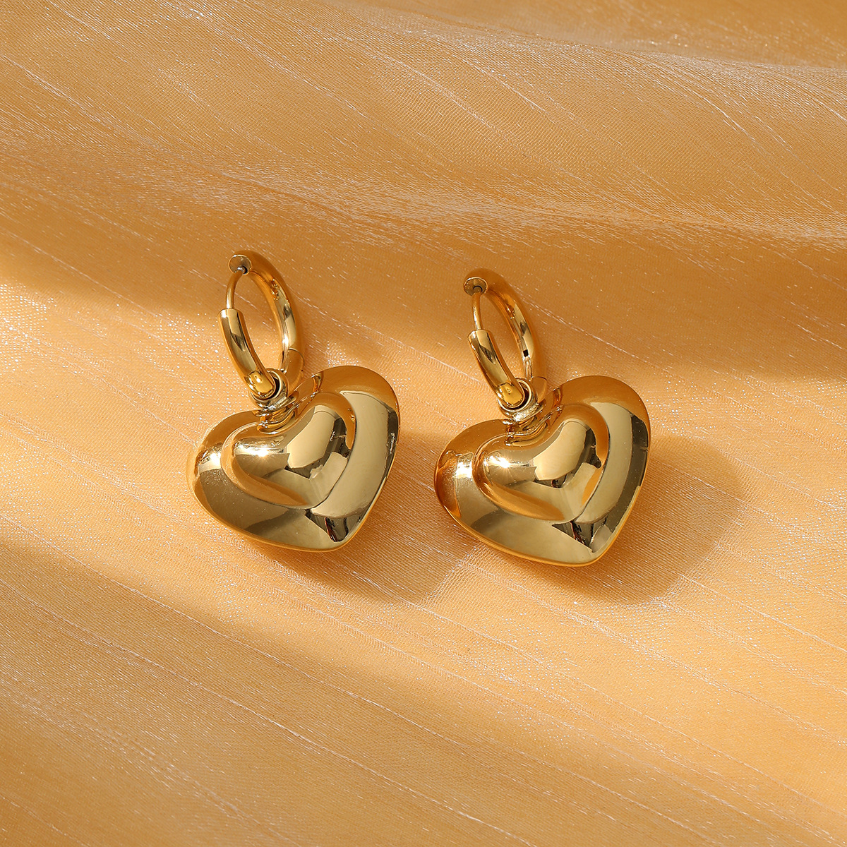 1 Par Señora Forma De Corazón Enchapado Acero Inoxidable 304 Chapados en oro de 18k Aretes display picture 12