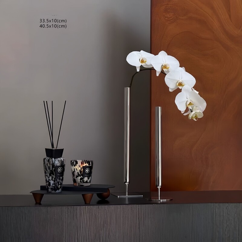 Simple, Light Luxury, High-End Stainless Steel Flower Vase, Vintage Style Art Decoration, Butterfly Orchid Vase Simple, Light Luxury, High-End Stainless Steel Flower Vase, Vintage Style Art Decoration, Butterfly Orchid Vase