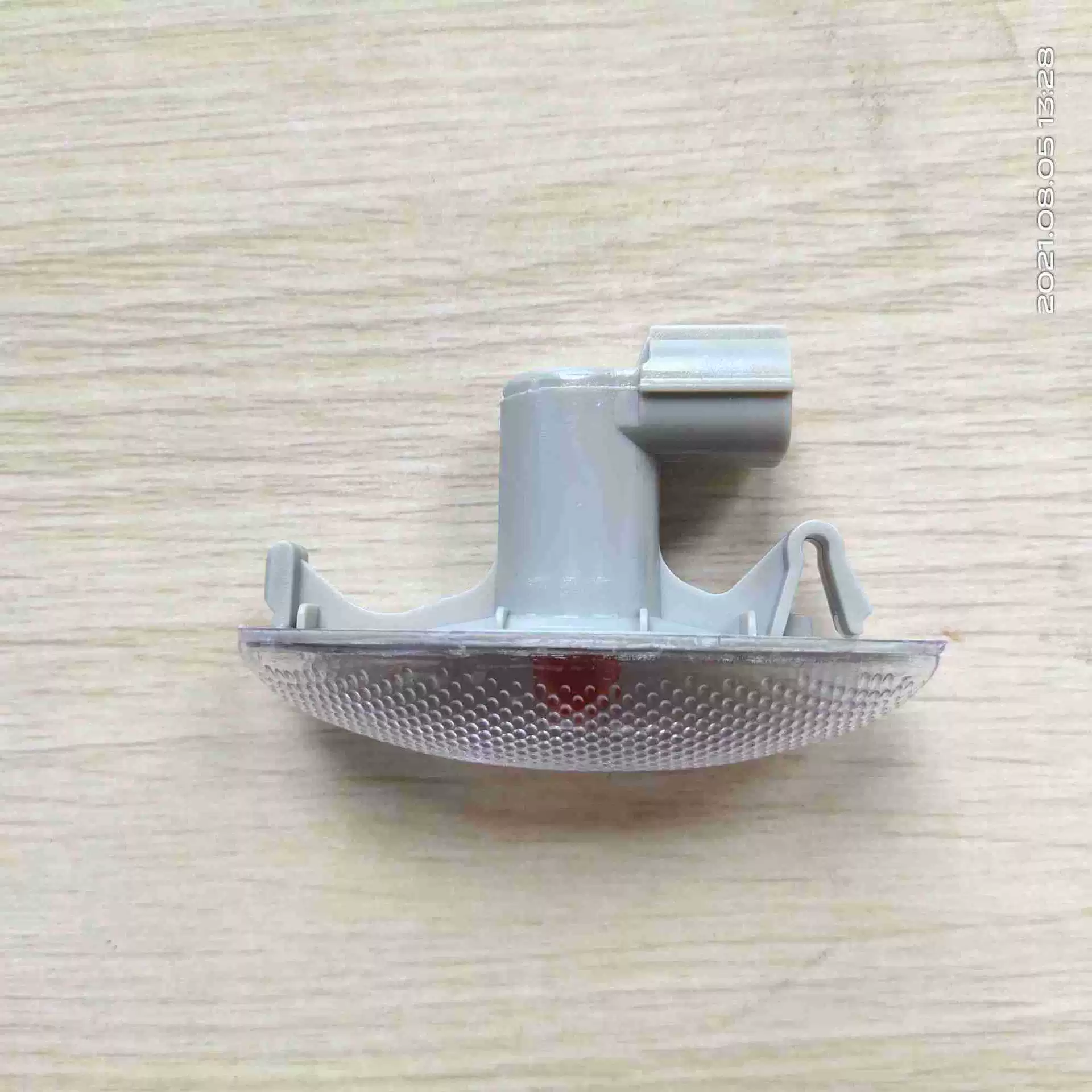 Подходит для Corolla Vios RAV4 Camry Yalis Leaf Board Lantern 81720-02090