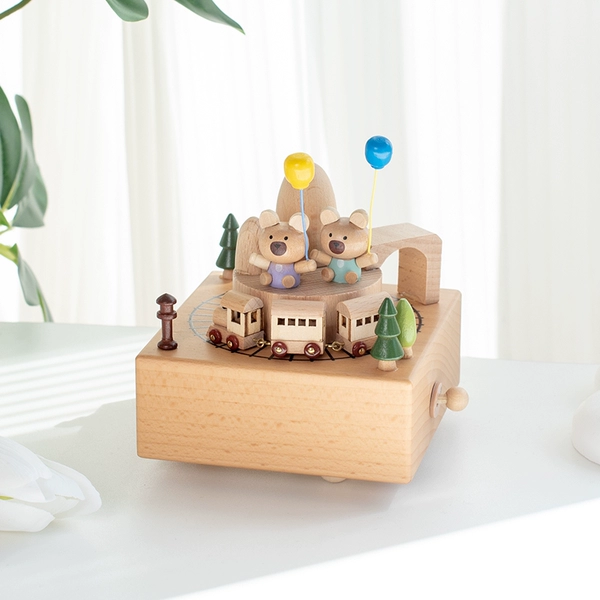 Roller coaster, music box, with little bears