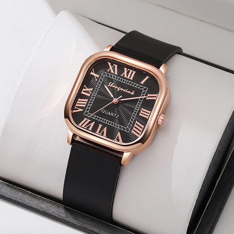 Nueva moda cuadrada cinturón de reloj femenino escala romana estilo antiguo cuarzo todo fósforo reloj de mujer al por mayor
