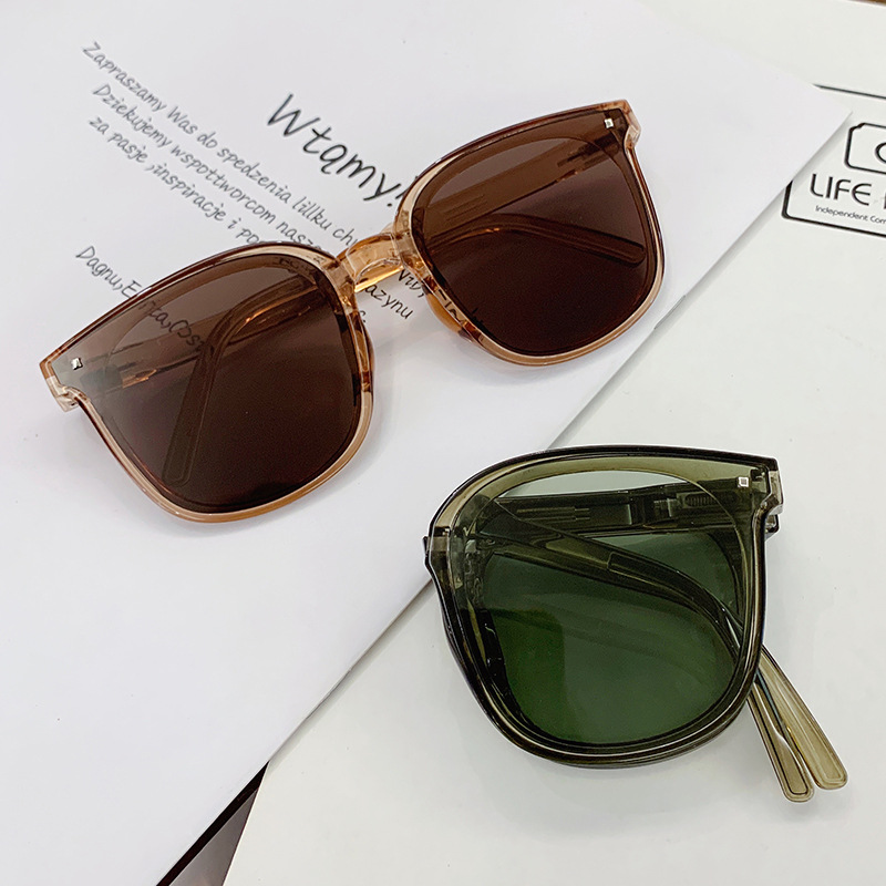 fashionable ultra light sunglasses