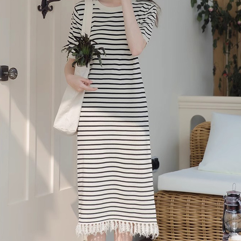 Forever 21 Tassel Striped Knitted Dress Women's 2024 Spring Contrast Color Casual Short Sleeve Mid-Length Skirt