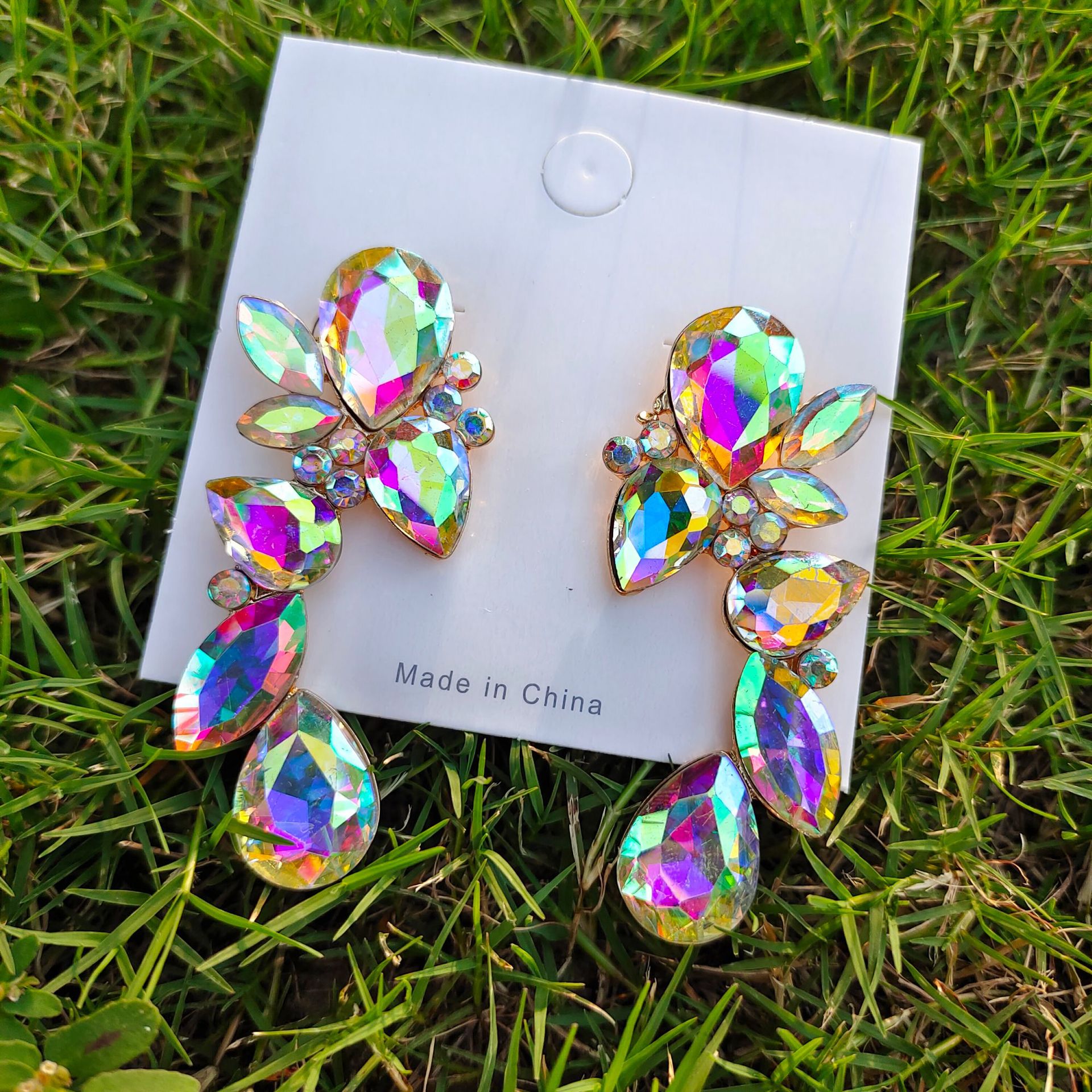 Birthday, Festival Occasion Alloy Material Retro Water Droplets Inlay Alloy Rhinestones Earrings