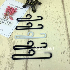 包装制品配件;吊粒、吊牌;衣钩/挂钩