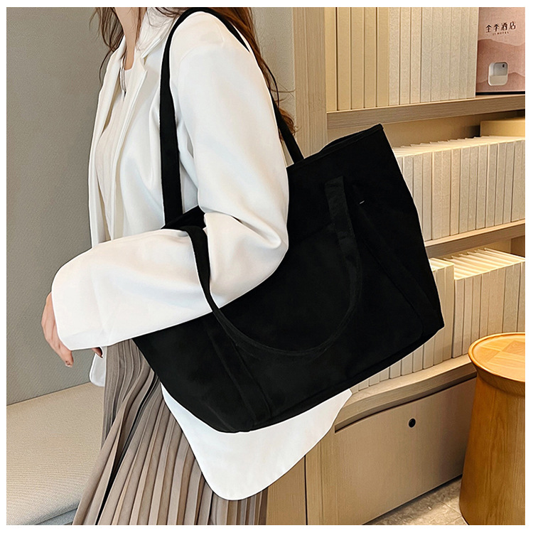 Tote Bag 2024 Autumn and Winter new trendy European and American simple matte solid color single-shoulder bag, handbag, fashionable women's bag undefined