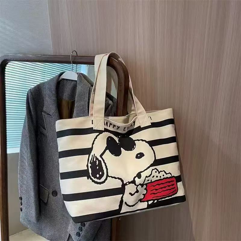 Capacious Japanese shopping bag