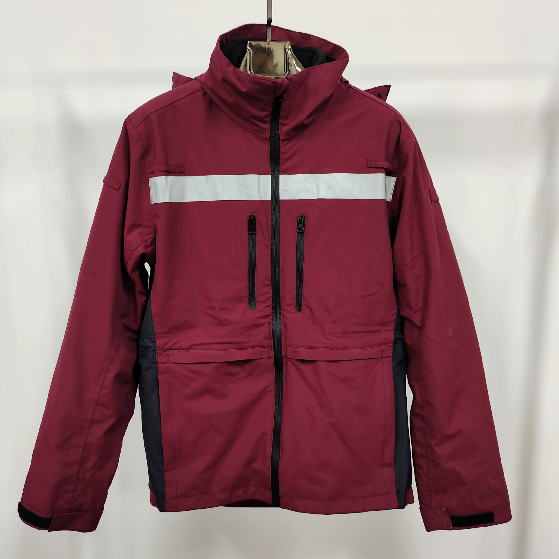 Фабрика Source: индивидуальный пошив бесшовной ламинированной двухслойной светоотражающей куртки для спецодежды высокого качества