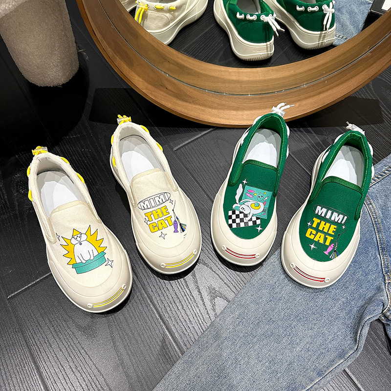 Buty damskie Okrągłe noski graffiti wsuwane buty codzienne dla kobiet 2024 lato nowe płócienne buty w stylu handlu zagranicznego modne_voghion.com