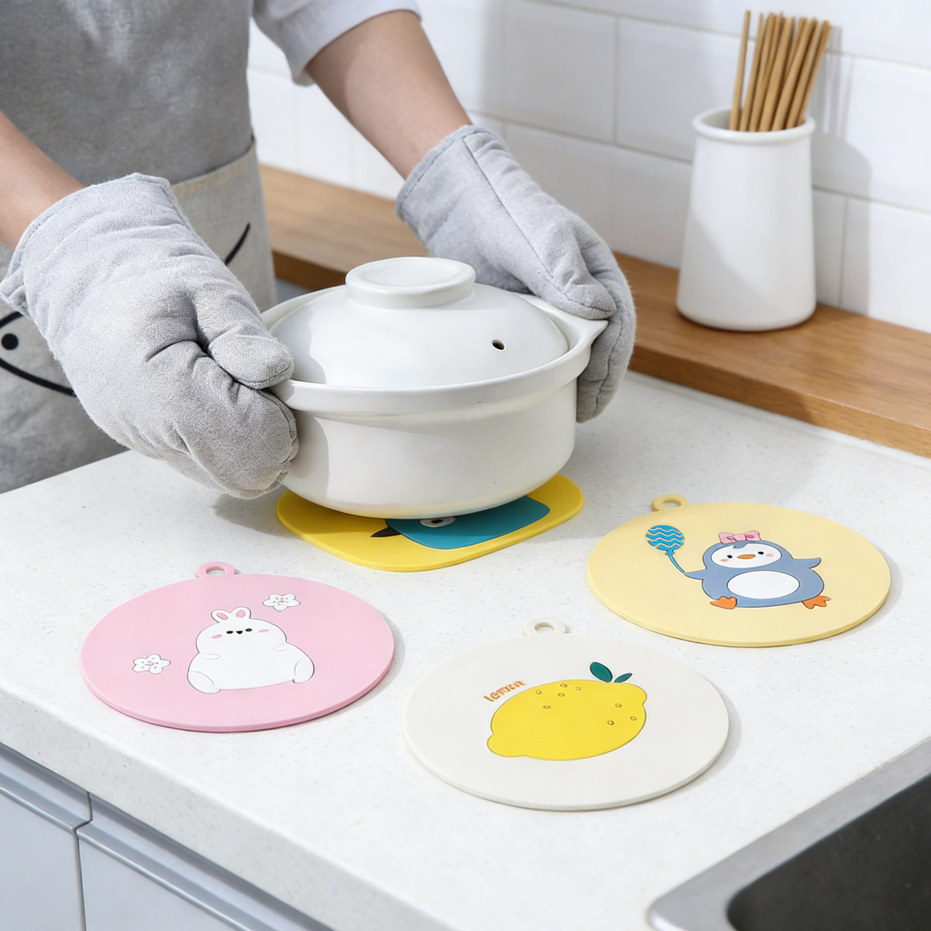 Posavasos con aislamiento de silicona, venta directa de fábrica, nuevos posavasos antiescaldaduras, posavasos bonitos de dibujos animados, posavasos creativos antideslizantes para el hogar