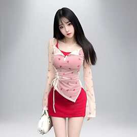 一整套辣妹吊带连衣裙绝美长袖印花防晒性感纯欲风罩衫套装两件套