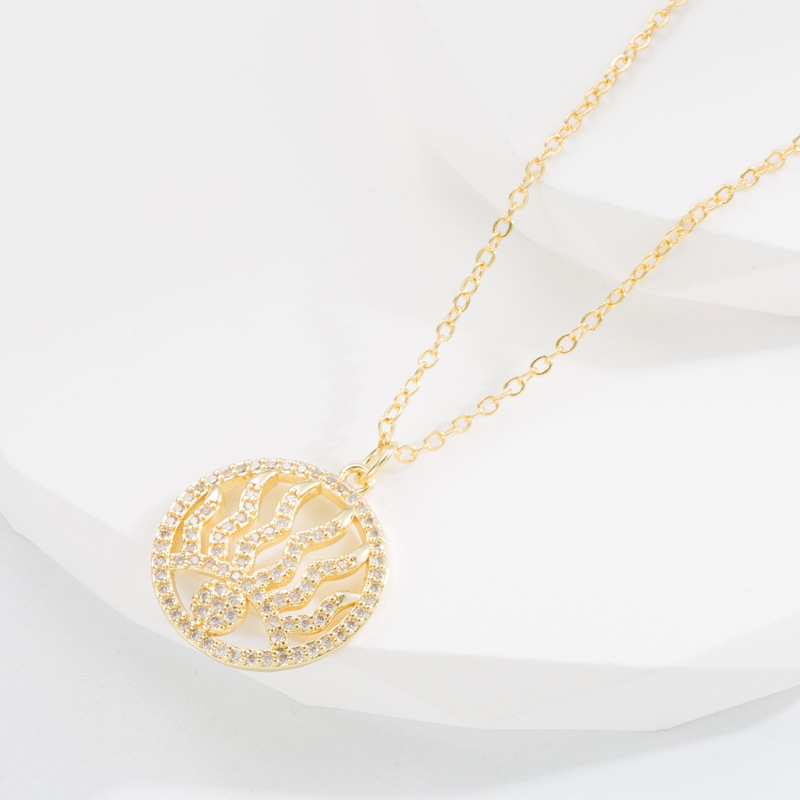 Fashion Devilu0027S Eye Flame Heart Shape Copper Pendant Necklace Gold Plated Zircon Copper Necklace