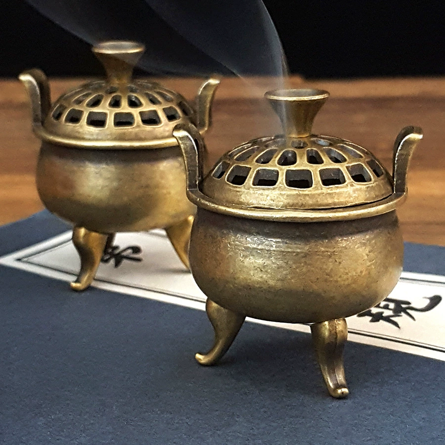 Креативное благословение трехногая печь из сплава благовоний Xiaoxiang Yun без клейкого порошка Агарвуд сандаловое дерево очищает воздух для внутреннего ароматерапии