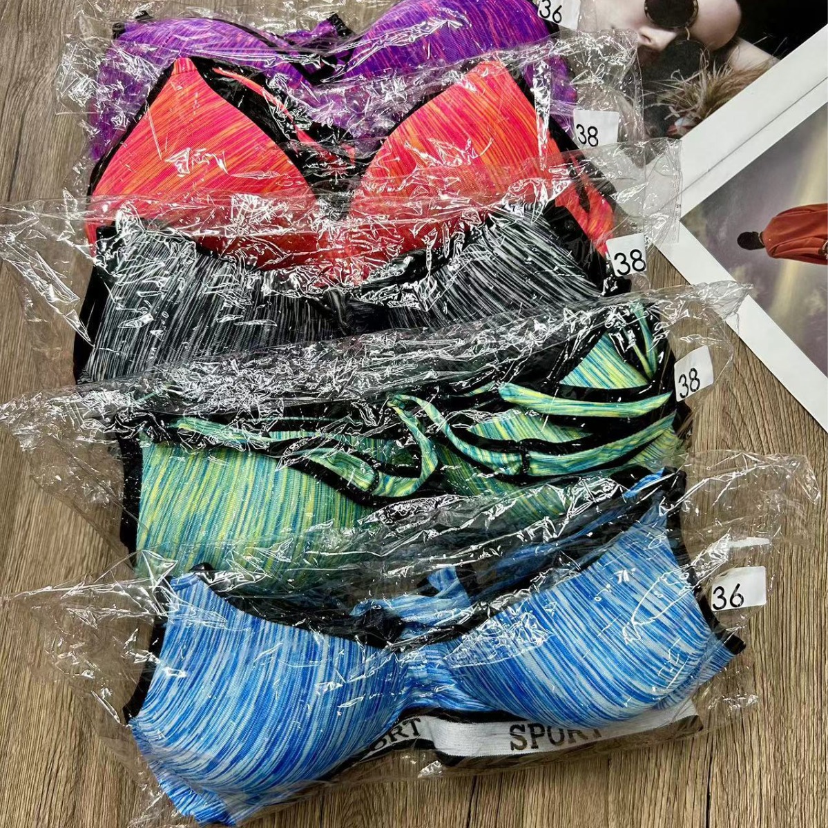 Nuevo chaleco sin costura de alta elasticidad fija de taza de mujer chaleco sin anillo de acero bra de yoga ropa interior deportiva mujer al por mayor