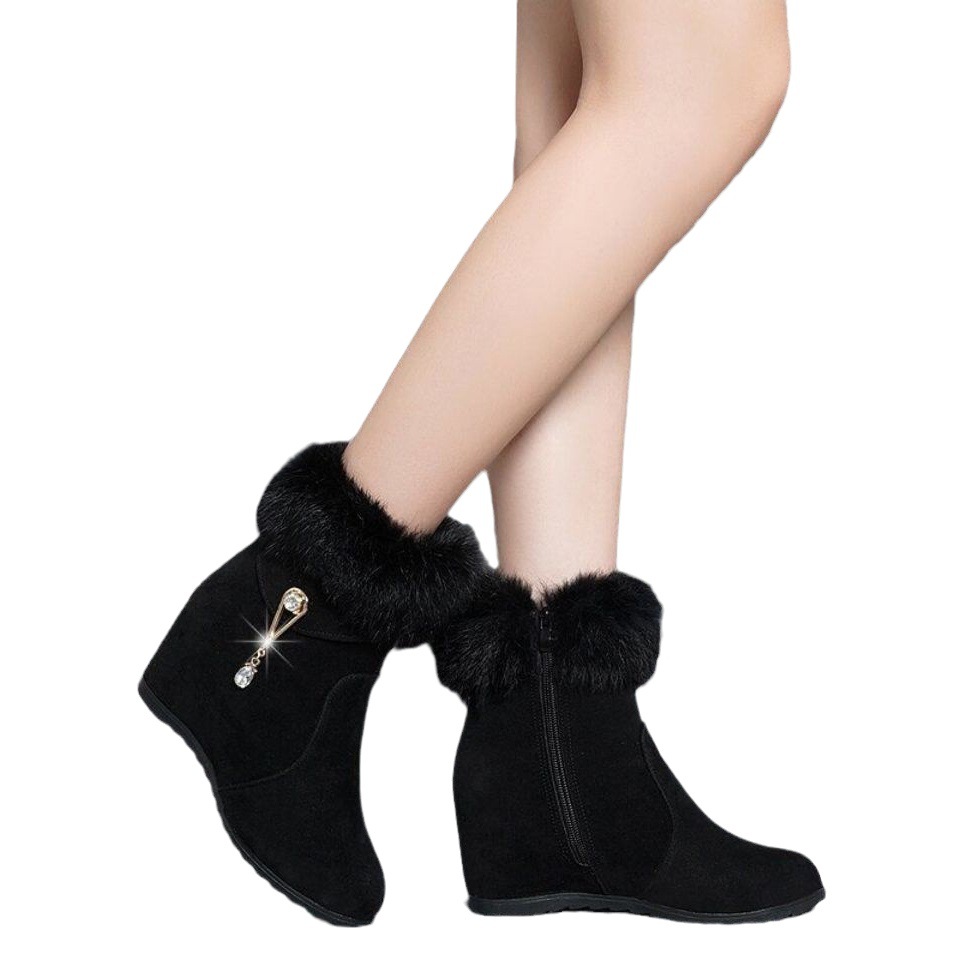 Botas de nieve de altura oculta de piel de conejo de cuero suave botas cortas integradas de piel de otoño e invierno de las mujeres zapatos acolchados de algodón cálido con forro polar al por mayor