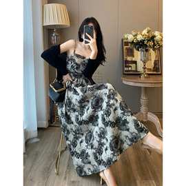 水墨碎花抹胸吊带连衣裙女夏季收腰设计感长优雅花卉长裙时尚舒适