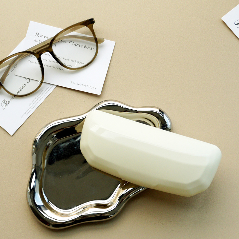 Caja de gafas de plástico blanco arroz, fabricante de cajas de almacenamiento de gafas al por mayor, caja de gafas de alto nivel de sensación de viento