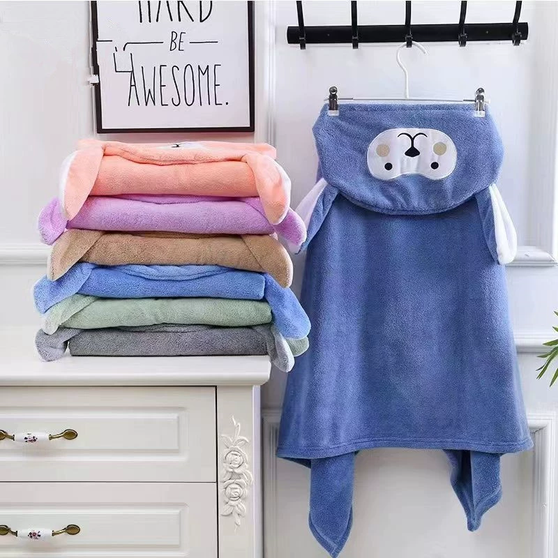 Детский плащ Банное полотенце Коралловый бархат Детский впитывающий плащ с капюшоном с мультяшной вышивкой Детское носимое банное полотенце