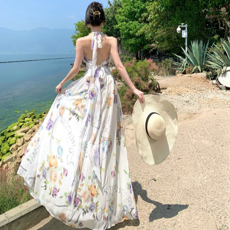 Vestido de cuello halter de viento suave para mujer 2025 verano falda larga de gasa floral falda sin espalda con volantes image 3