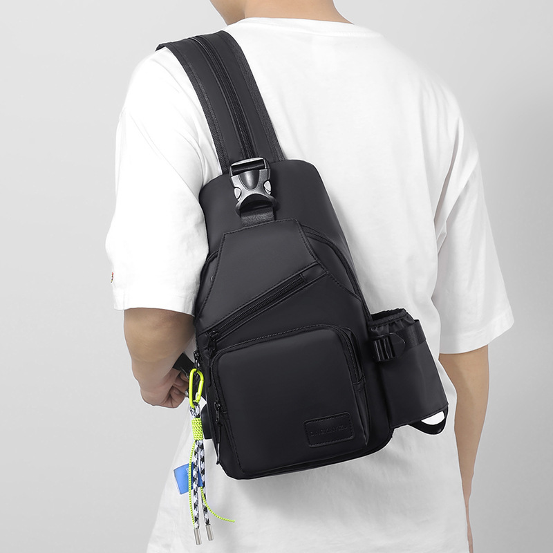 Großhandel Neue große Brusttasche für Herren, Umhängetasche, multifunktional, wasserdicht, für Outdoor-Aktivitäten_voghion.com