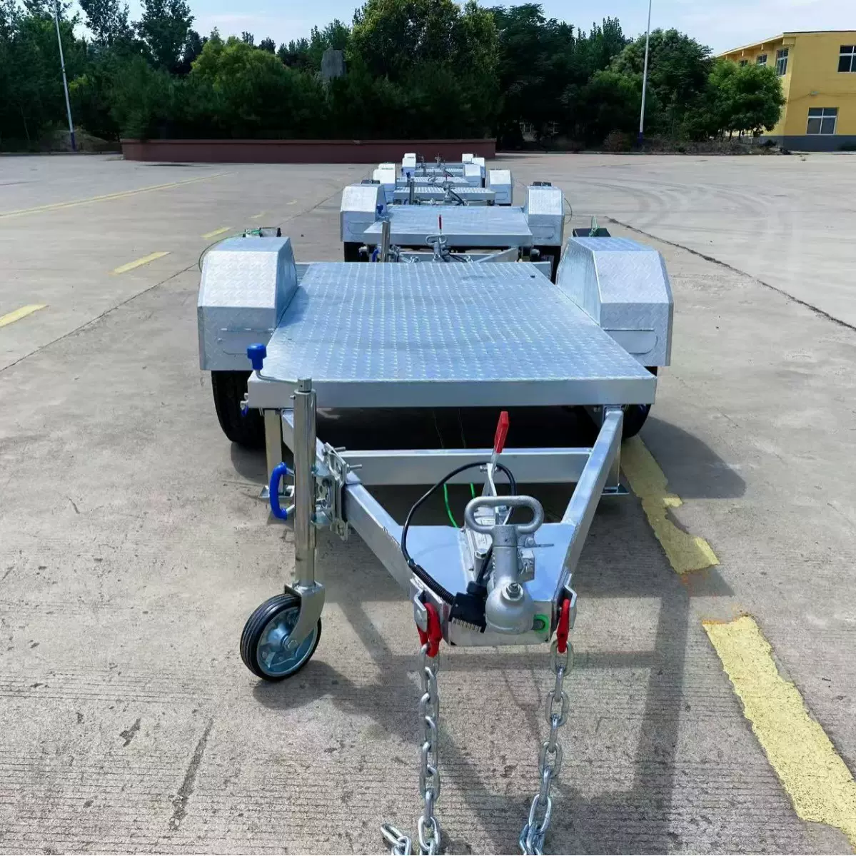 拖车房车底盘澳洲牵引车小平板大小型农用运输棉花多功能可上牌