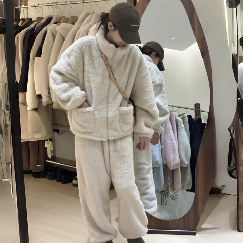 Autumn and Winter Korean Warm fleece-lined Thickened Warm Home Clothes Jacket Wear Loose Home Clothes Pajamas for Women Autumn and Winter Korean Warm fleece-lined Thickened Warm Home Clothes Jacket Wear Loose Home Clothes Pajamas for Women