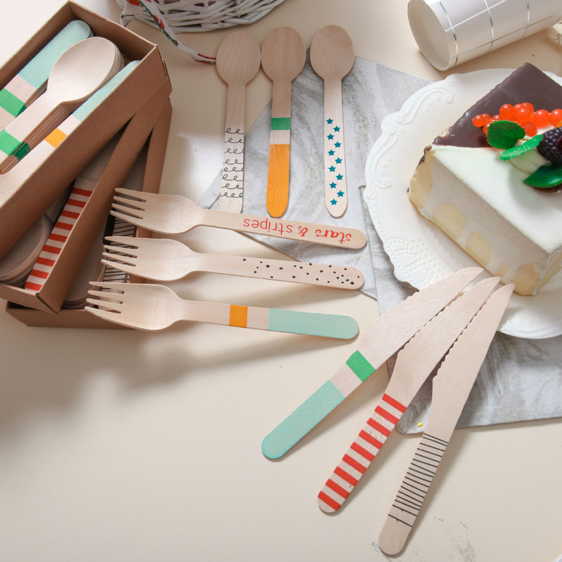 Cake Forks Are Biodegradable and Environmentally Friendly Wooden Cutlery Specially Designed for Cross-Border Use, Disposable Knife, Fork, and Spoon Set, 24 Forks in a Box