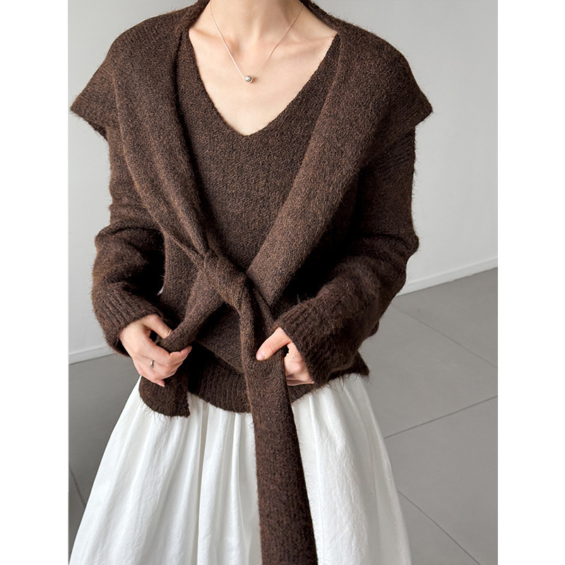 Orange Zhi Design-Inspired Loose and Casual Wool Top with a High-End Feel, Knit Sweater + Shawl 8802 Thin Style