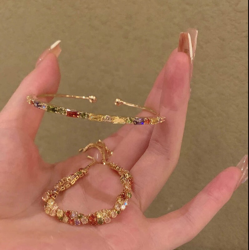 New Colorful Dopamine Zircon Bracelet for Women, Light Luxury Niche Design, Twisted Knot Exquisite Bracelet, Hand Jewelry