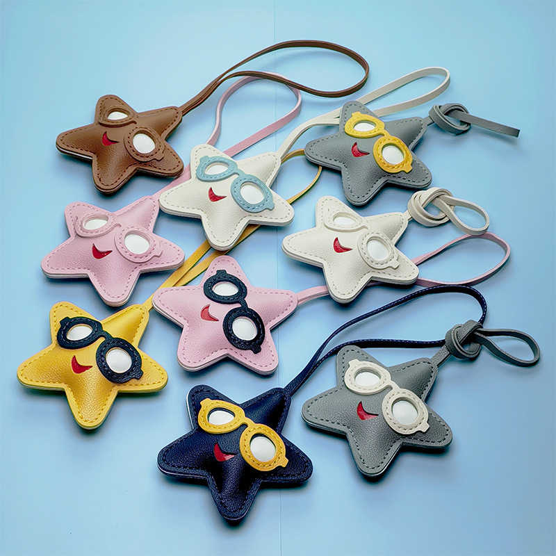 Factory Wholesale Star Leather Keychain Pendant Pu Leather Beach Sunglasses Five-Pointed Star Bag Pendant High-End