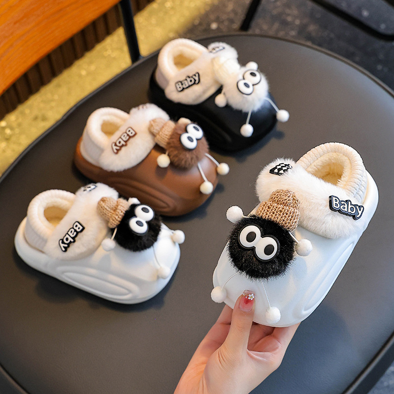 Zapatillas de algodón para niños de invierno para niños y niñas calientes de veludo EVA impermeable desmontable de algodón para padres e hijos bolsas de bebés zapatos de talón de algodón