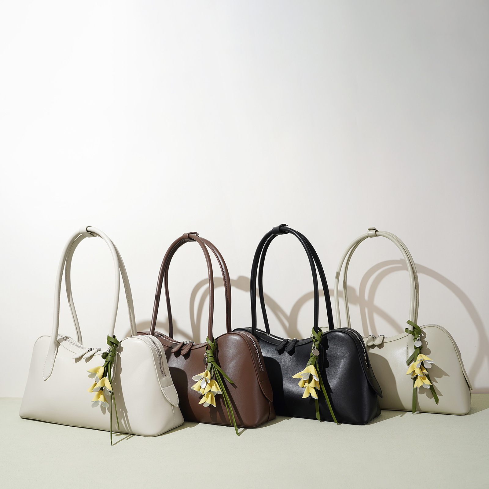 Bolso de hombro casual de nicho colgante de todo fósforo Bolso de axila de diseño exquisito de gran capacidad Bolso nuevo estilo 2025 viaje