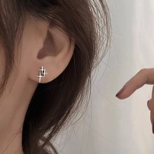 s925纯银星星耳钉女2022年新款轻奢耳环高级感小众简约复古耳饰