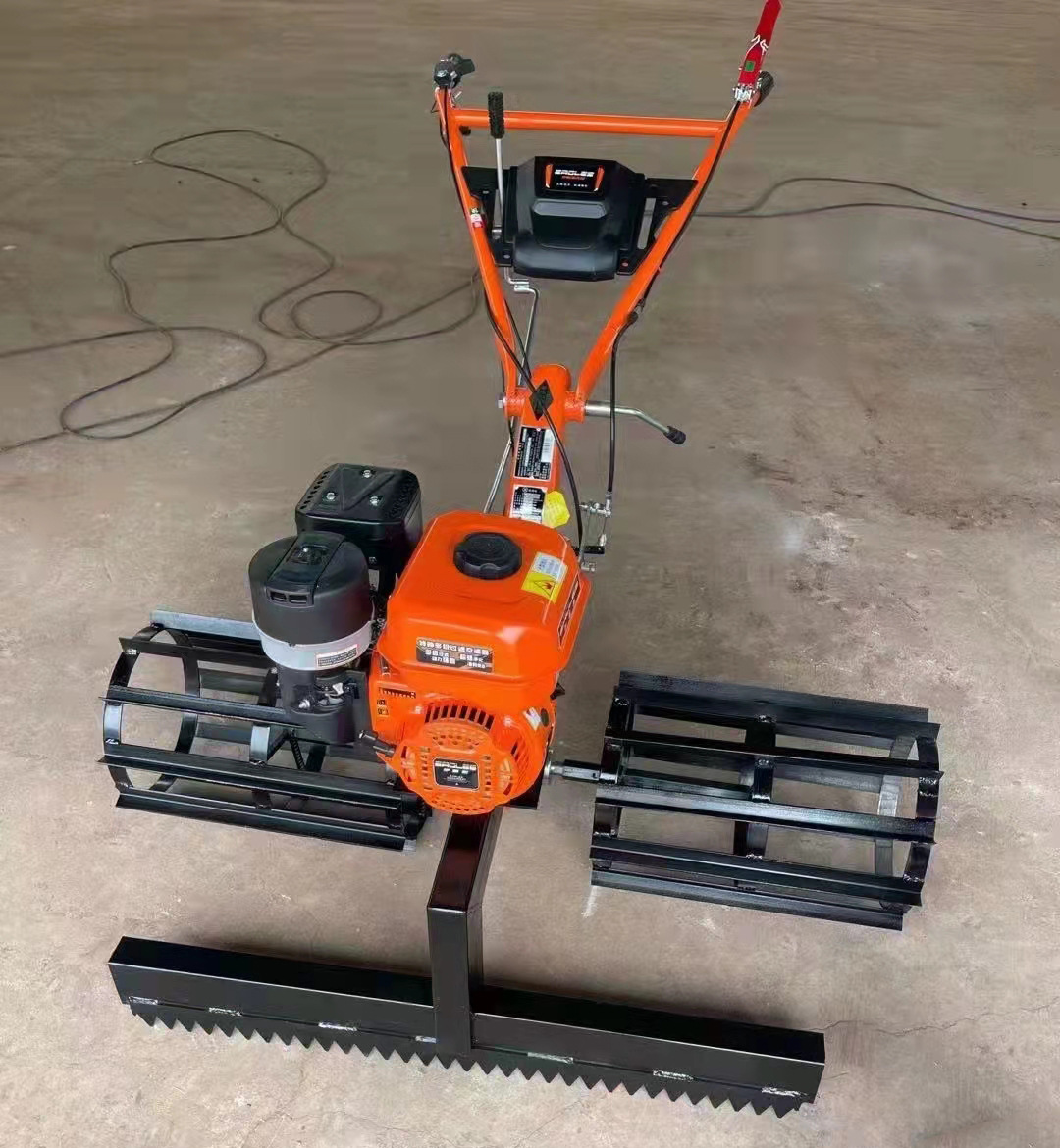 水泥混凝土扒灰机 圆滚筒整平机 柴油汽油摊铺40公分摊铺机