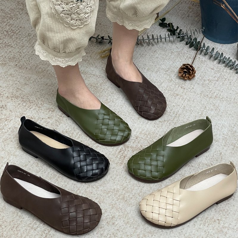 Artistic Hand-woven Leather Shoes Spring Mori Style Retro Round Toe Flat Soft Cowhide Shallow Mouth Women's Slip-on Shoes