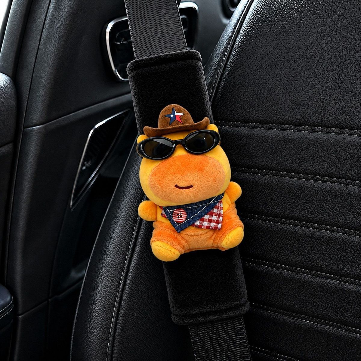Capybara Lulu Car Seatbelt Shoulder Pads for Couples, Car Seatbelt Anti-Wear Covers, Interior Decorations