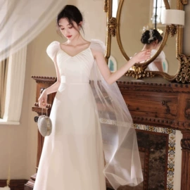 婚纱;晚礼服
