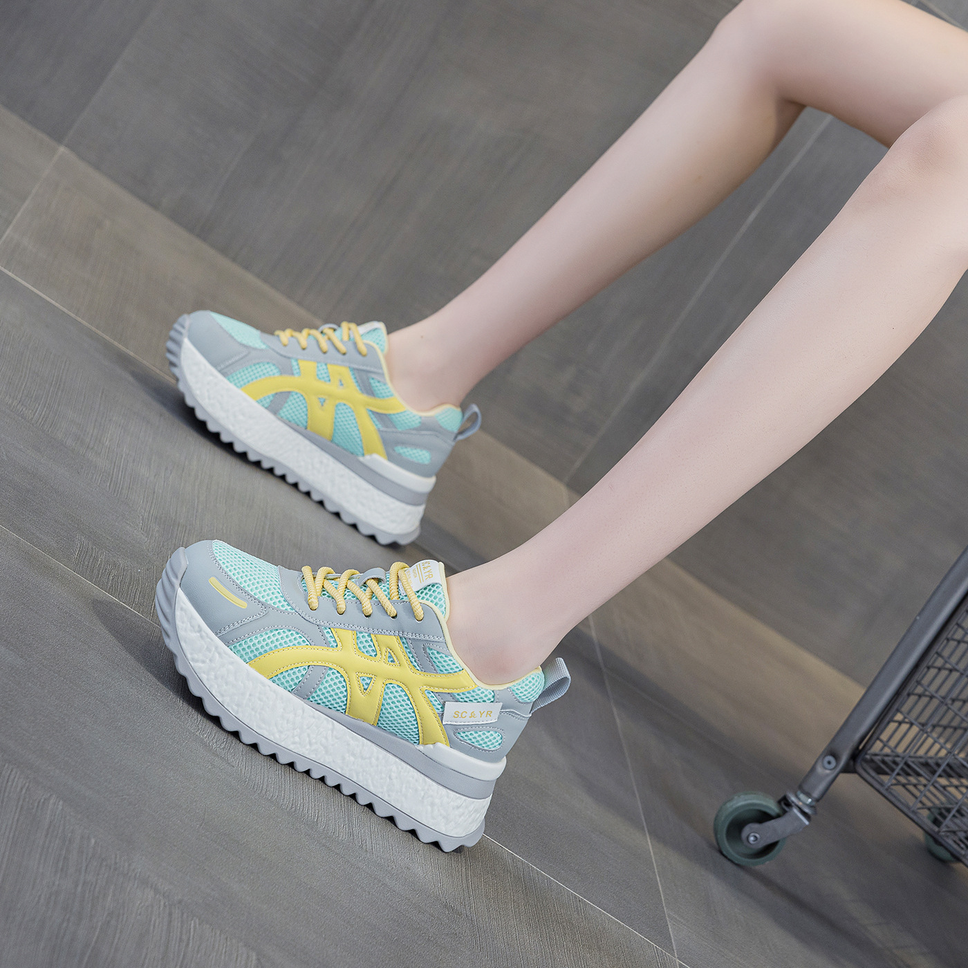 Giày sneaker nữ đế dày chunky phong cách thể thao thời trang mới thu 2026 — M2878 đen, M 2878m màu, M2878 màu đỏ, M2878 màu xanh lá cây